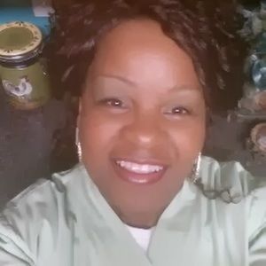 Meet your Posher, Alice